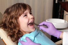Ekspert: 4 mld ludzi na świecie cierpią na choroby jamy ustnej