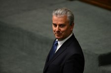 "Fakt": Grabarczyk opóźnił walkę z nieuczciwymi komornikami