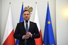 "Fakt": Ile wyniosły nagrody w Kancelarii Prezydenta?