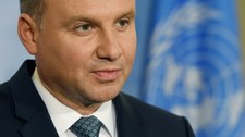 "Fakt": Niepokój Kaczyńskiego. Prezydent buduje "lepszy PiS"?