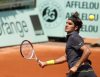 Federer wyrównał rekord, problemy Azarenki