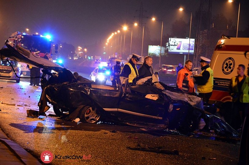 Tragiczny Wypadek W Krakowie Mamy Zdj Cia Motoryzacja W Interia Pl