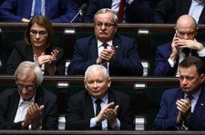 "FT" o Polsce: Presja wywierana przez UE może wzmocnić PiS