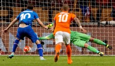 Grupa A el. Euro 2016: Holandia - Islandia 0-1, Czechy - Kazachstan 2-1