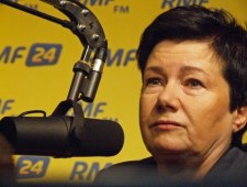 Hanna Gronkiewicz-Waltz: Wykluczam pomnik przed kościołem karmelitów, tablica tylko na Pałacu