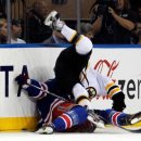 Hokeiści Boston Bruins o krok od finału konferencji