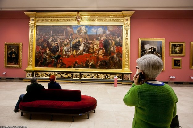 Znalezione obrazy dla zapytania muzeum kraków sukiennice hołd pruski