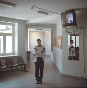 Iqbal Khan /kliknij - zobacz większe