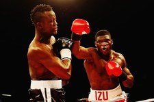 Izuagbe Ugonoh znokautował rywala, zdobywając pasy WBA Oceania i WBO Africa