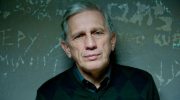 Jan Englert: Biegam, ale nie strzelam