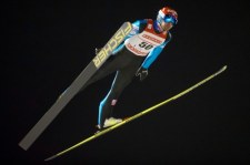 Janne Ahonen podda się artroskopii kolana