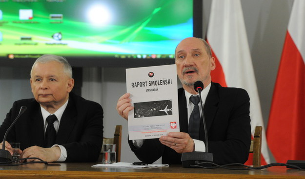 Jarosław Kaczyński i Antoni Macierewicz /Grzegorz Jakubowski /PAP