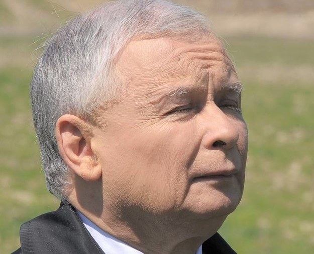 ON zbawi polską piłkę Jarosław Kaczyński zostanie trenerem reprezentacji? Nie wiadomo. Tajemnica. /J. Bielecki /Agencja SE/East News