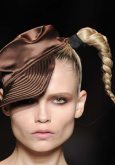 Jean Paul Gaultier - detale wiosna/lato 2010