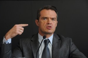 Jest taśma z rozmowy Nowak - Parafianowicz. "W tym całym bałaganie zaczną z nas robić oszustów"