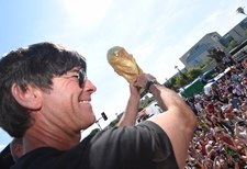 Joachim Loew pozostanie selekcjonerem mistrzów świata