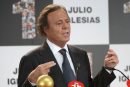 Julio mówi "basta"