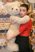 Kasia przyznaje, że długo walczyła o to, by móc pracować i odnosić sukcesy w swoim zawodzie. Tuż po skończeniu szkoły teatralnej grała w Teatrze Ludowym w Krakowie. Nie był to jednak szczyt jej marzeń.