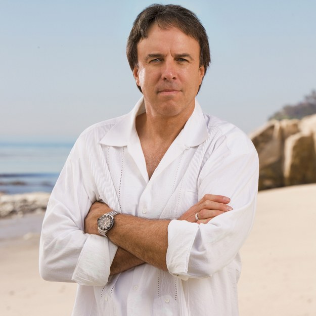 Kevin Nealon (Doug Wilson)