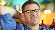 Kobiety mają na niego wielki wpływ
