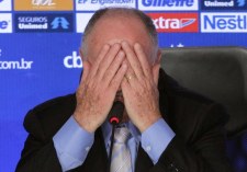 Koniec piłkarskiego tasiemca: Scolari odchodzi