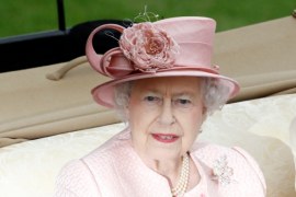 Królowa Elżbieta na otwarciu wyścigów Royal Ascot