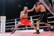 Krzysztof "Diablo" Włodarczyk pokonał Noela Gevora na Poznań Boxing Night