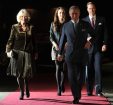 Księżna Cambridge z mężęm, księciem Williamem oraz książę Walii z małżonką Camilą