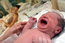 Kto zadba o rodzące Polki? MZ kończy ze standardami opieki okołoporodowej