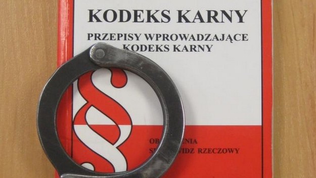 Lekarze staną przed sądem po śmierci bliźniąt