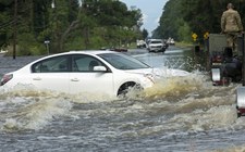 Luizjana walczy z "bezprecedensową" powodzią 