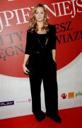 Małgorzata Socha, czyli Konstancja Grylak z „Prosto w serce”, w niemal wszystkich rankingach na najlepiej ubraną polską gwiazdę 2011 roku zajęła pierwsze miejsce! 