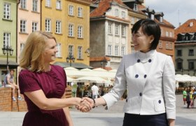 Małgorzata Tusk z żoną premiera Japonii