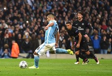 Manchester City - Paris Saint-Germain 1-0 w ćwierćfinale Ligi Mistrzów