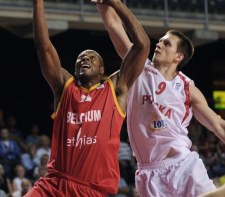 Mateusz Ponitka zrezygnował z draftu do NBA