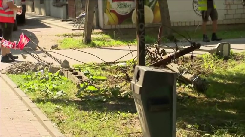 Koby Ka Pijany Policjant Spowodowa Wypadek Zgin Y Dwie Osoby