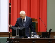 ​Morawiecki: Decyzja o powołaniu Macierewicza niezrozumiała