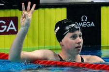 MŚ w pływaniu: rekord świata Lilly King na 50 m stylem klasycznym