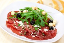 Na surowo