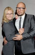 Na uroczystość wręczania najstarszych polskich nagród telewizyjnych zawsze przychodzi mnóstwo gwiazd znanych ze szklanego ekranu. Nie inaczej było i w tym roku. Przeczytajcie, którzy serialowcy oklaskiwali w poniedziałek zdobywców Wiktorów.
