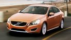Najbardziej sportowo wyglądające Volvo w historii. Doskonałe materiały wykończeniowe, piękny design kokpitu. Minus za przeciętnie wyprofilowane fotele i bardzo mały bagażnik – 380 l. Ceny od 109 900 zł (stan na 20 kwietnia 2010 r.). 