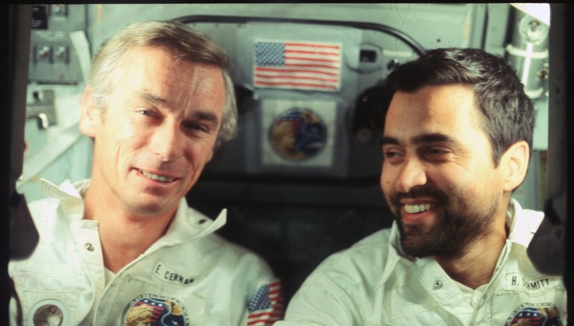 NASA wrzuciła do sieci tysiące zdjęć z misji Apollo