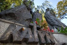 "Nasz Dziennik": Jeszcze 35 tomów