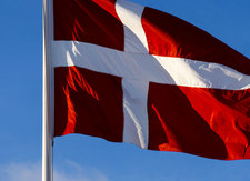 Nauka o demokracji i świętach dla dzieci z gett imigranckich w Danii 