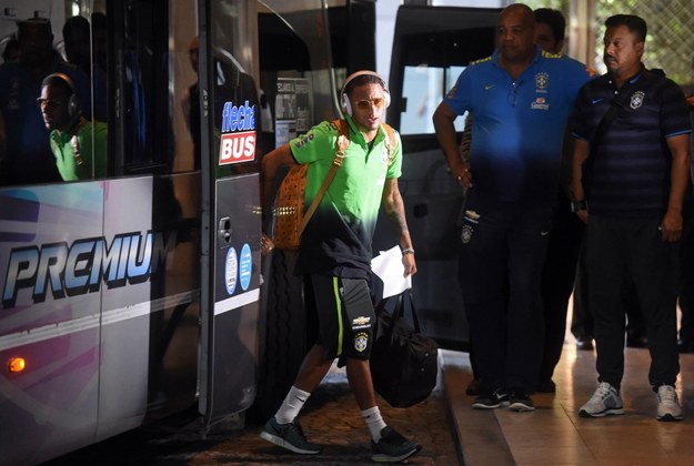 Neymar przyjecha do Buenos Aires. /AFP
