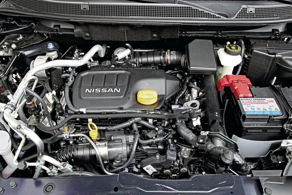 Nissan Qashqai 1.6 dCi 130 4x4 Tekna zdj.9 magazynauto