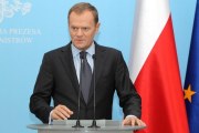 Po wygranych przez PO wyborach parlamentarnych utrzymana została koalicja PO-PSL. Premierem pozostał Donald Tusk.