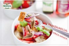 Panzanella - sałatka prosto z serca Włoch 
