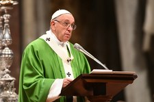 Papież Franciszek krytykuje obojętność wobec ubogich