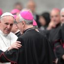 Papież przestrzega włoskich biskupów przed pokusą kariery i pieniędzy